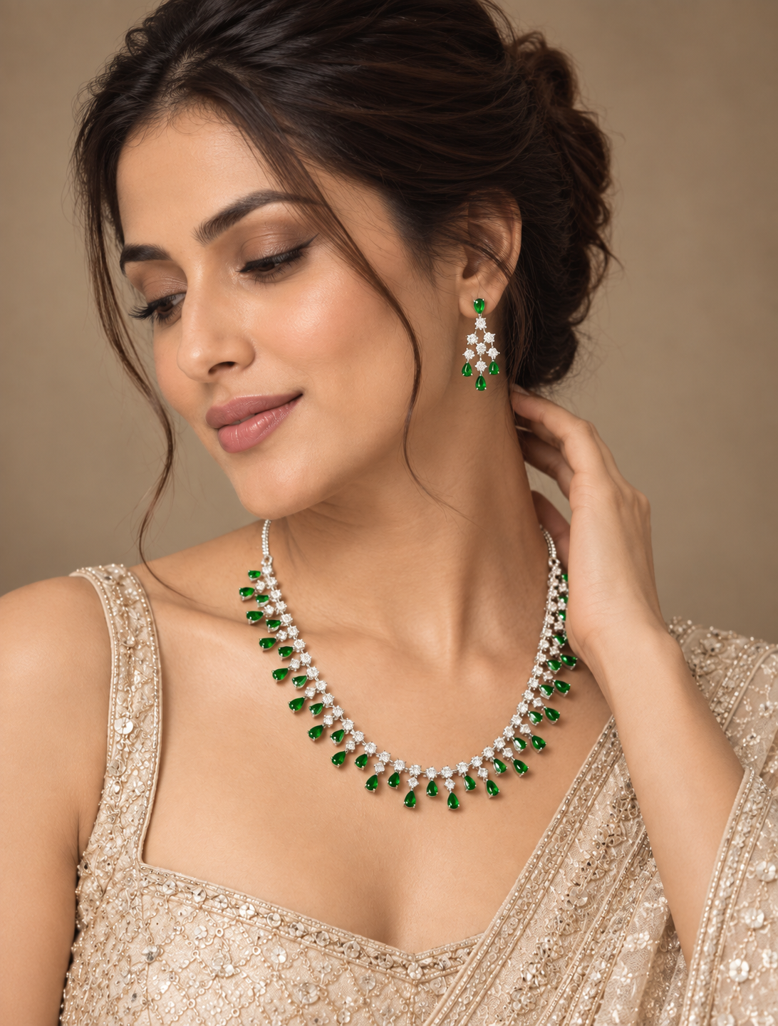 Emerald Green Teardrop Necklace & Earring Set – Silver-Tone Evening Jewelry — Jewellery | Lehar Clothing UAE