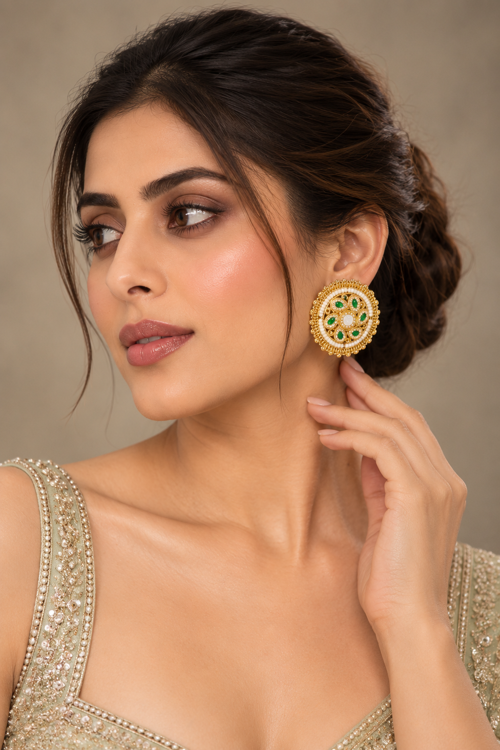 Silver-Tone White Stone & Pearl Necklace Set with Jhumka Earrings & Maang Tikka - Indian Bridal Jewelry — Jewellery | Lehar Clothing UAE